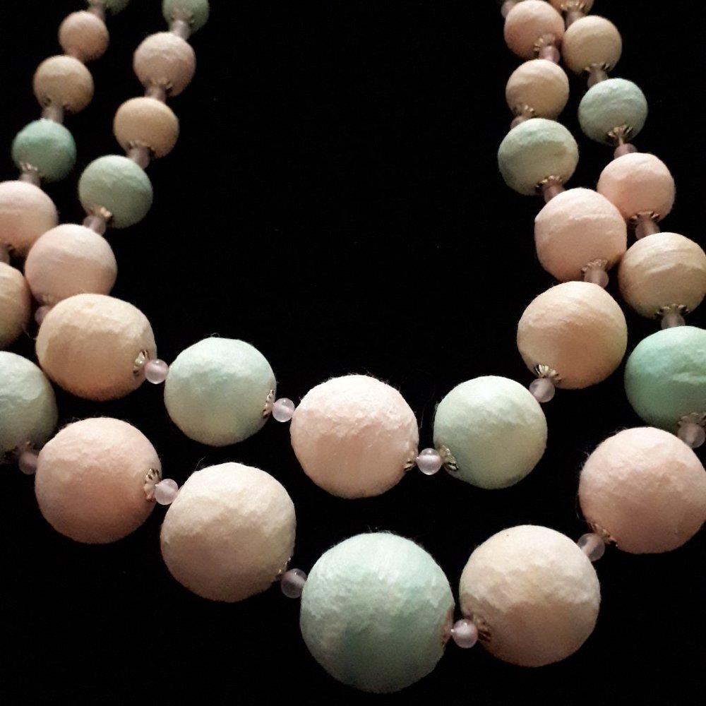 1950's Vintage Japan Pastel Necklace